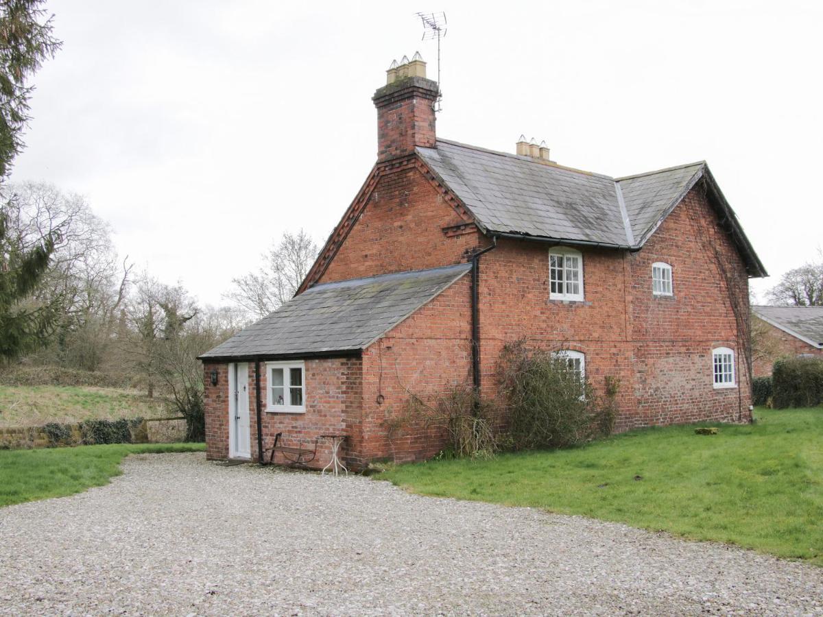 Wolvesacre Mill Cottage ウィットチャーチ エクステリア 写真