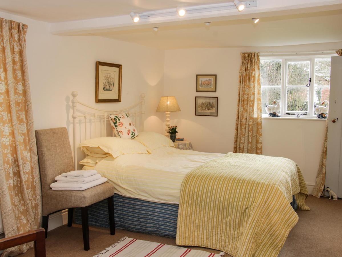 Wolvesacre Mill Cottage ウィットチャーチ エクステリア 写真